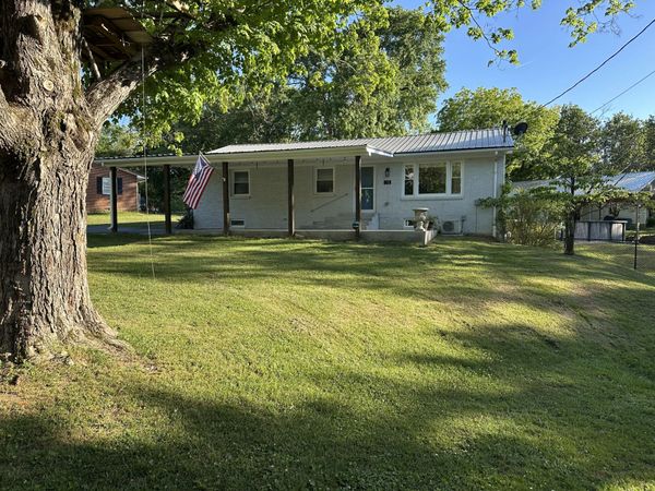 175 Epperson Ave , Cookeville, TN 38506