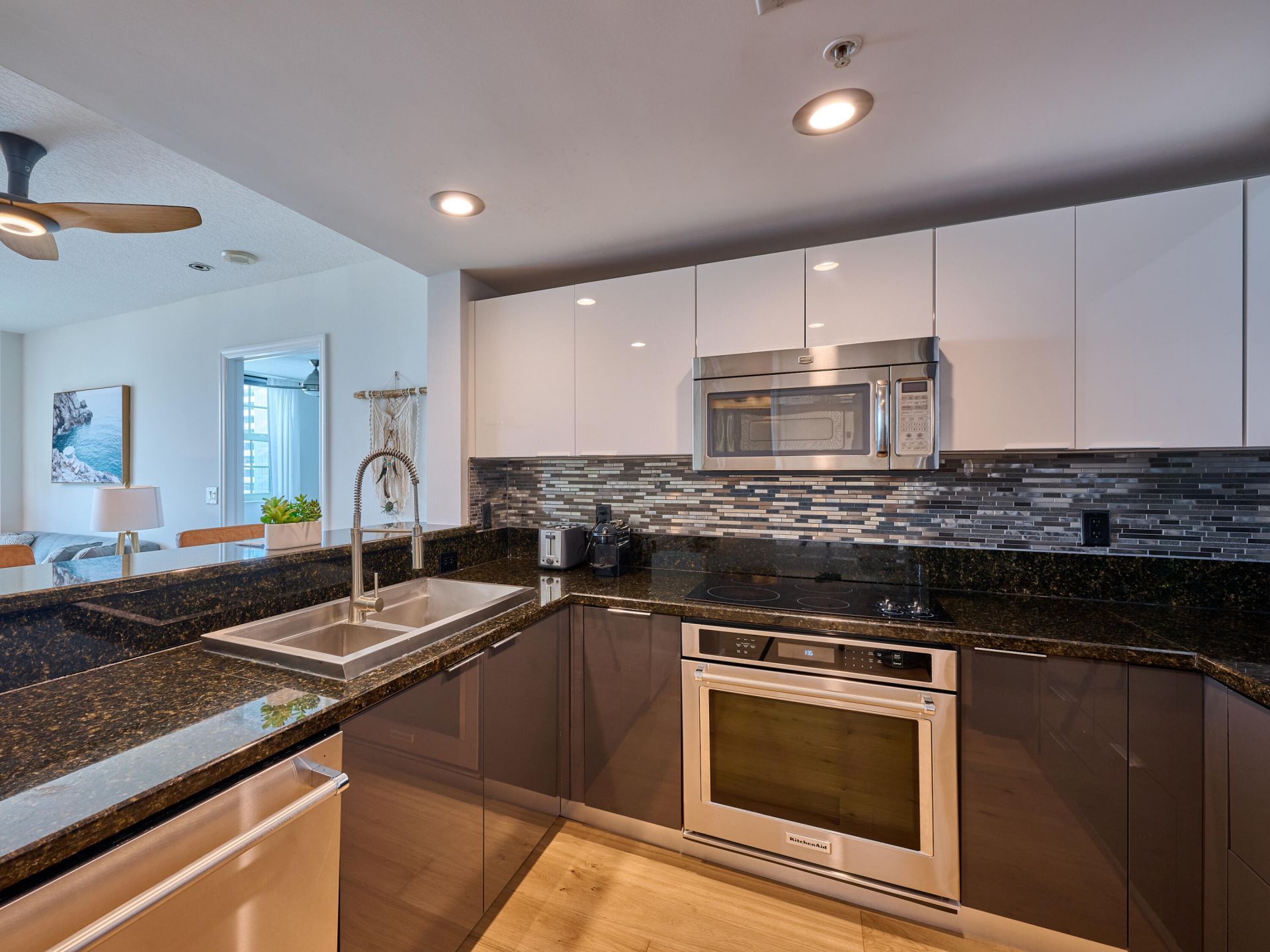 610 Clematis Street, Unit 522, West Palm Beach, FL 33401 Photo