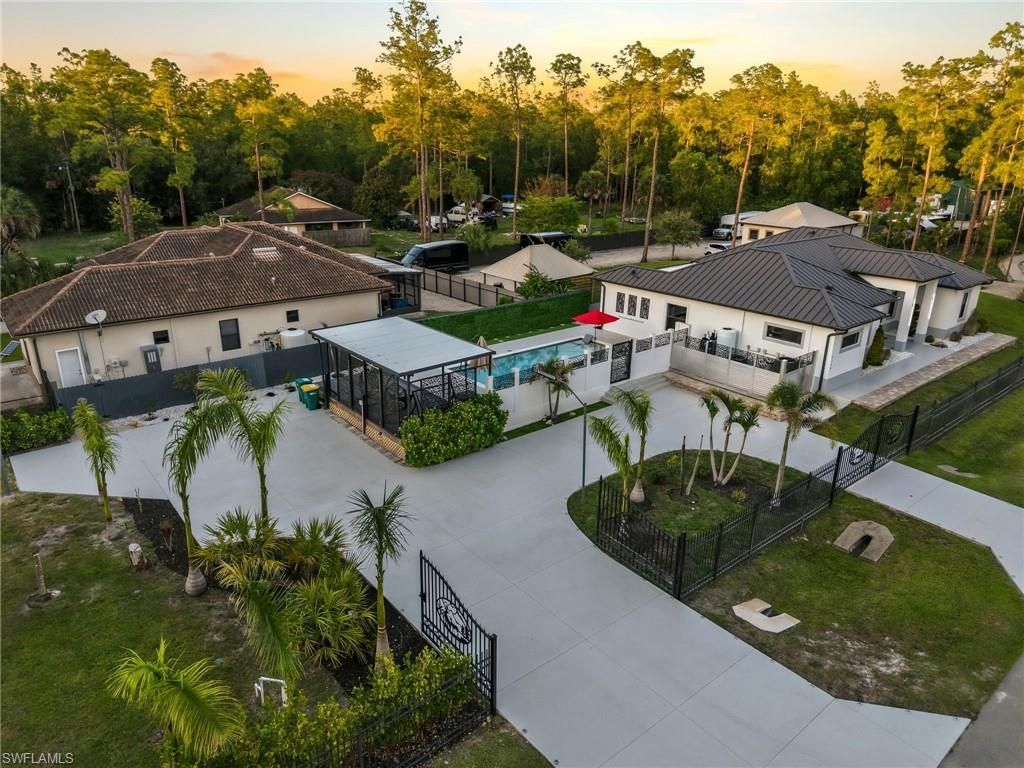 3159 6th Ave Se, Naples, FL 34117 Photo