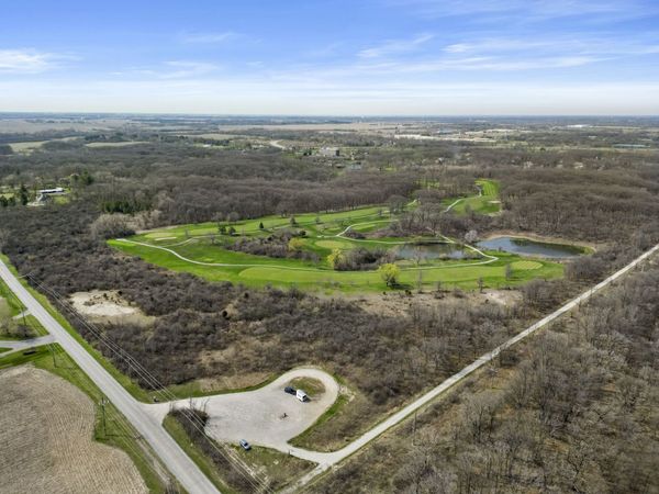 26732 S Balmoral Woods Drive , Crete, IL 60417