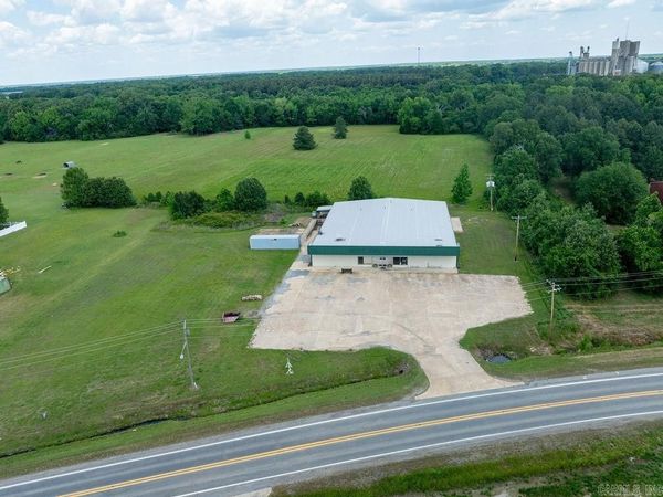 2005 W Hwy 38, Des Arc, AR 72040