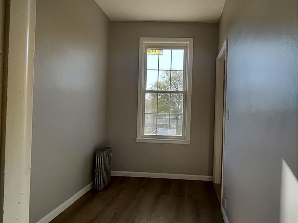 82-31 Woodhaven Boulevard , Glendale, NY 11385