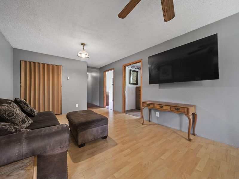 10713 Fairview Road SE, Heath, OH 43056 Photo 35
