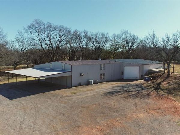 23876 160th Street, Maysville, OK 73057