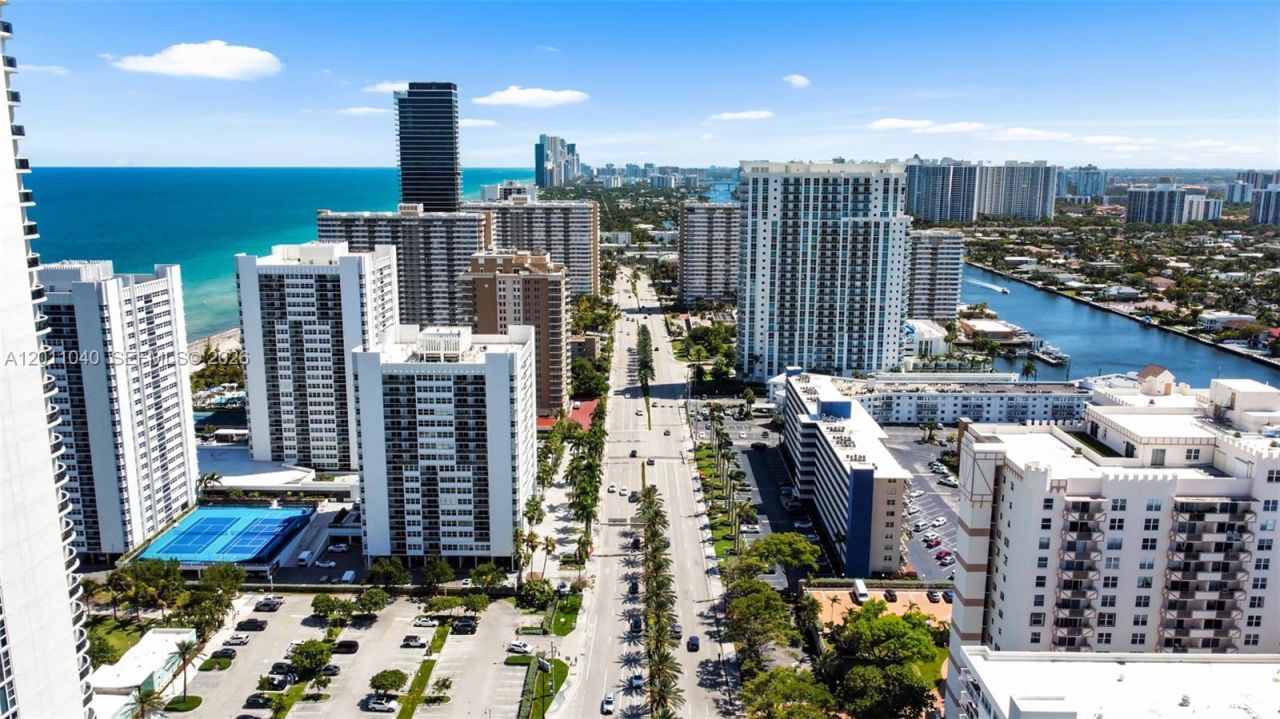 1825 S Ocean Drive, Unit PH-9, Hallandale Beach, FL 33009 Photo