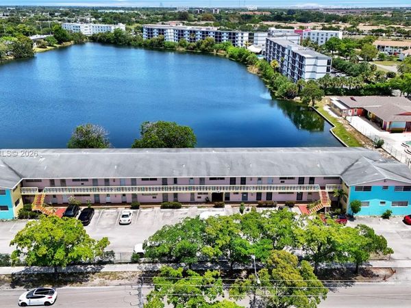 285 NE 191st St, Unit 2911, Miami, FL 33179