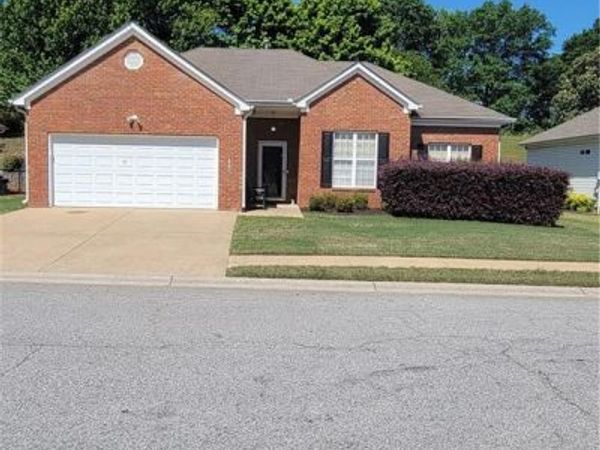 265 Emily Park , Fayetteville, GA 30215