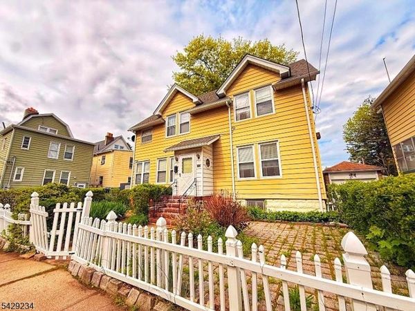 102 State St, Bloomfield, NJ 07003