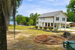 1176 Lesesne Drive photo 4