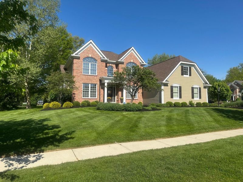 9228 Creighton Drive, Powell, OH 43065 Photo 2