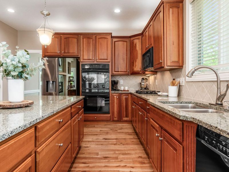 9228 Creighton Drive, Powell, OH 43065 Photo 27