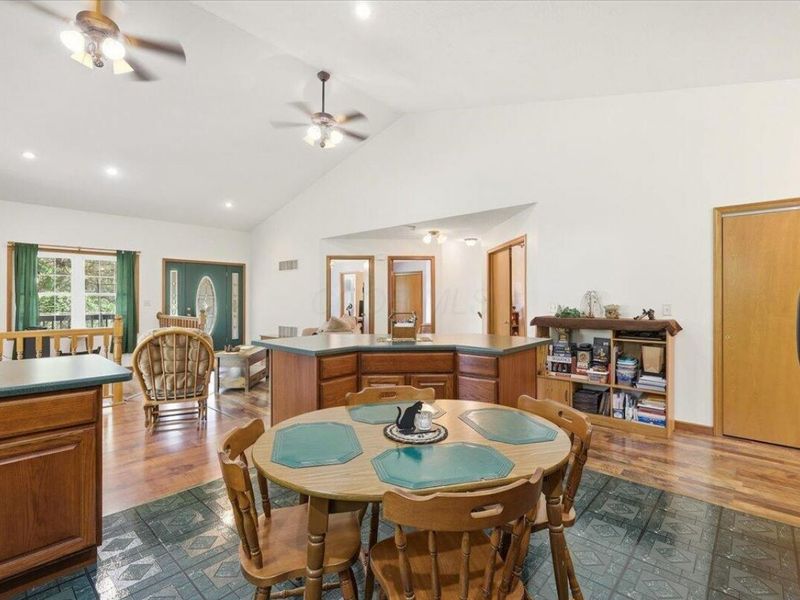 15463 Glen Road, Mount Vernon, OH 43050 Photo 18