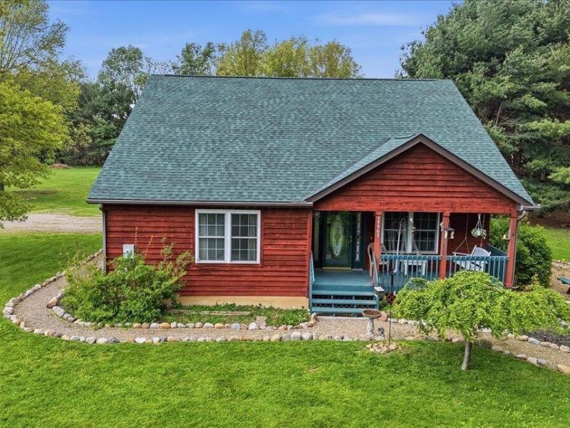 15463 Glen Road, Mount Vernon, OH 43050 Photo 3