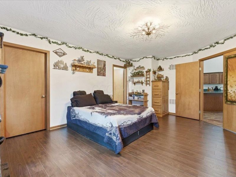 15463 Glen Road, Mount Vernon, OH 43050 Photo 30