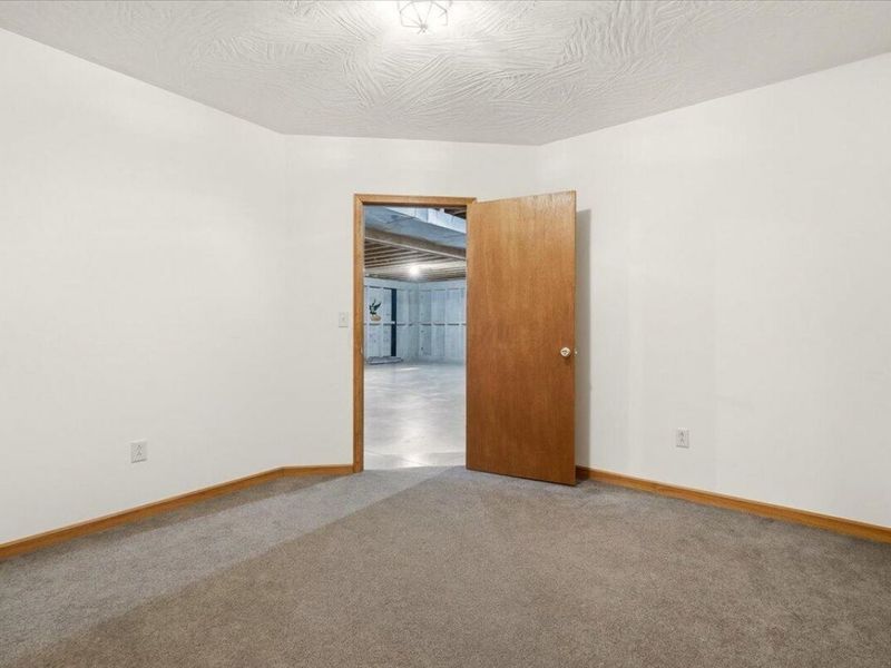 15463 Glen Road, Mount Vernon, OH 43050 Photo 39