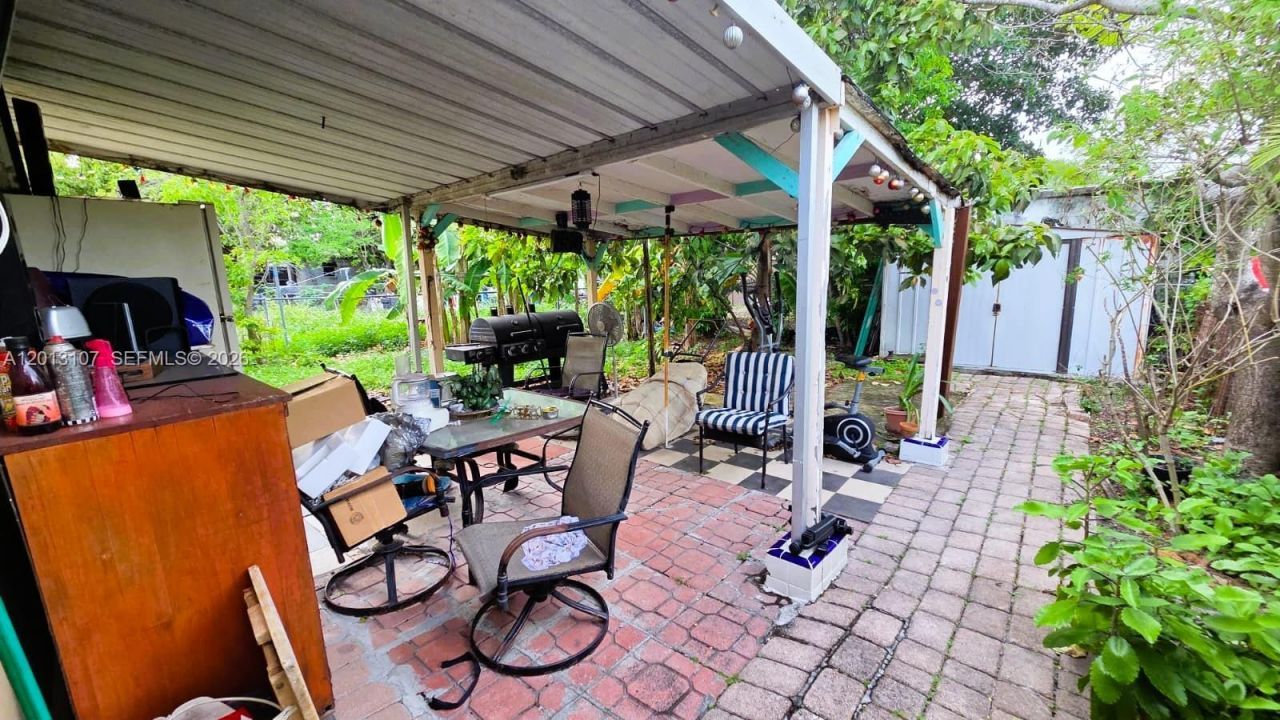 2335 NW 55th St , Miami, FL 33142 Photo