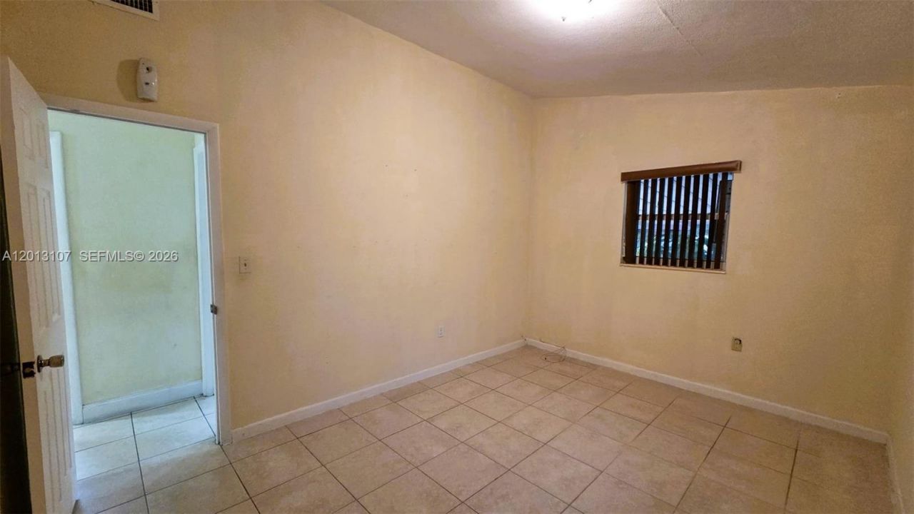 2335 NW 55th St, Miami, FL 33142 Photo