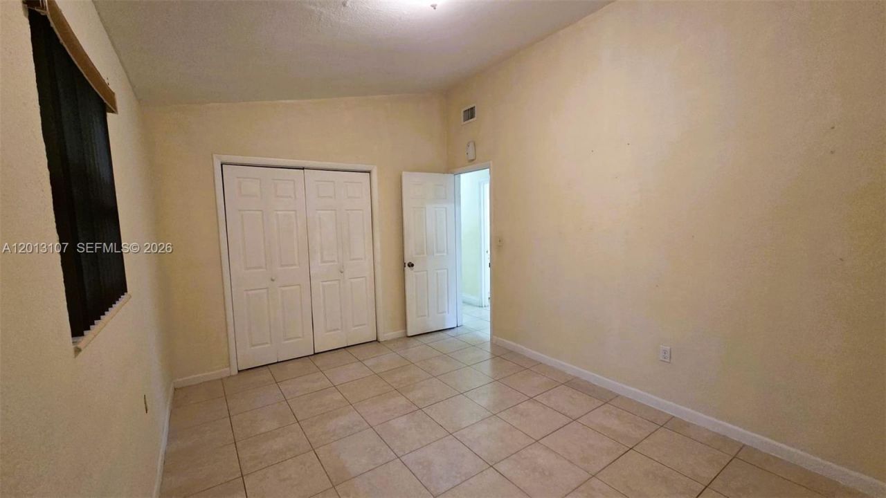 2335 NW 55th St, Miami, FL 33142 Photo