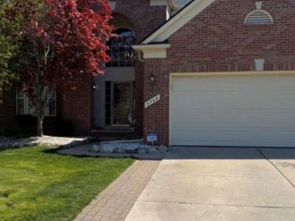 4748 Sherwood Circle, CANTON, MI 48188