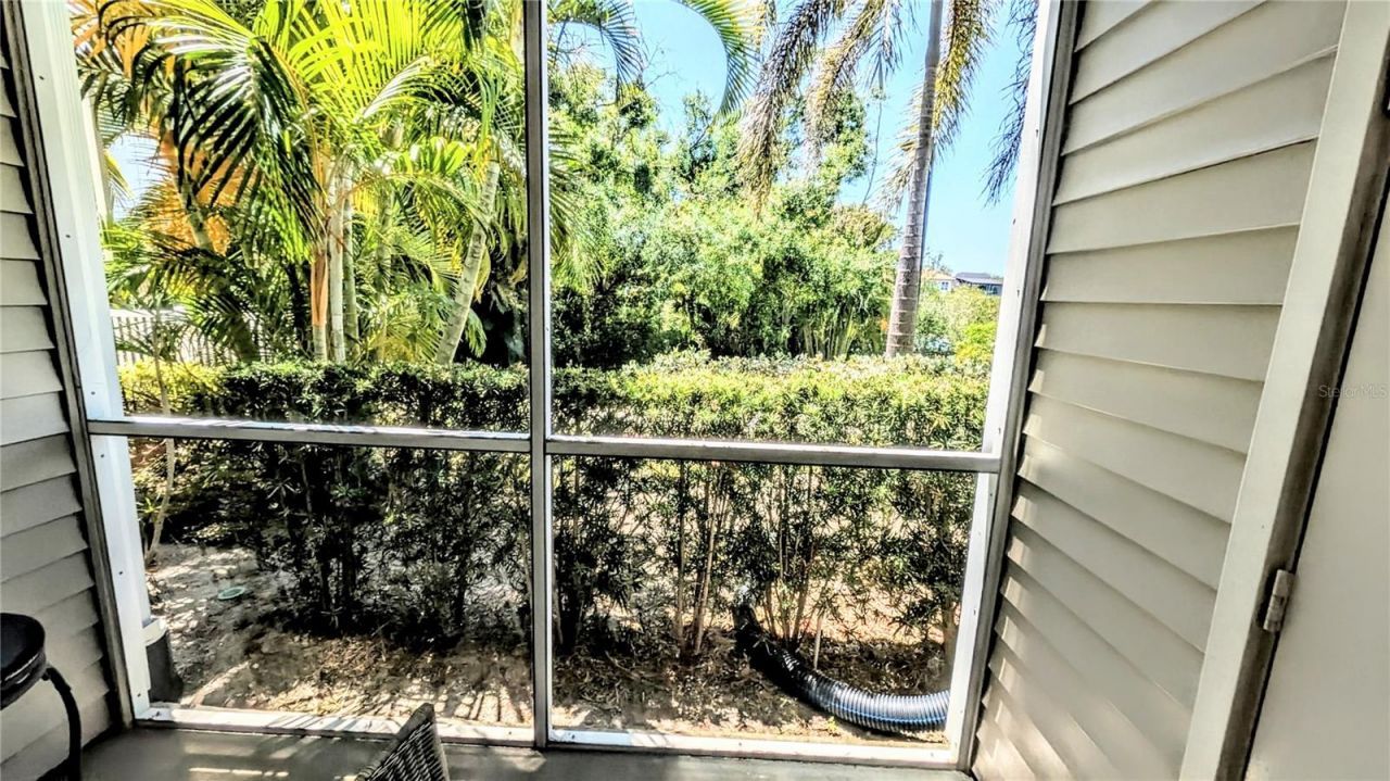 850 S Tamiami Trail , Unit 409, Sarasota, FL 34236 Photo