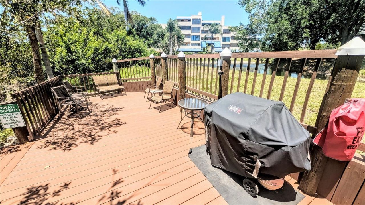 850 S Tamiami Trail , Unit 409, Sarasota, FL 34236 Photo