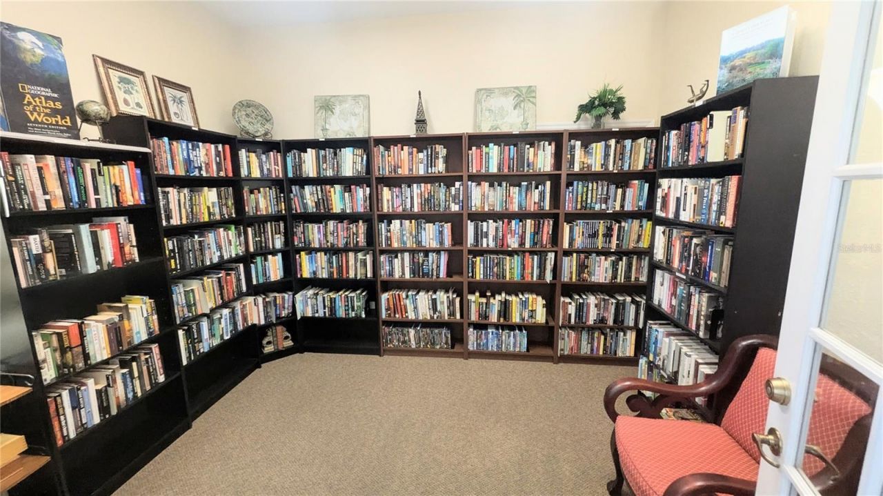 850 S Tamiami Trail , Unit 409, Sarasota, FL 34236 Photo