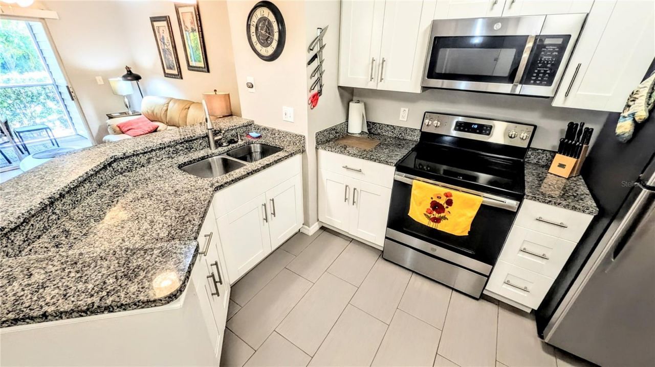 850 S Tamiami Trail , Unit 409, Sarasota, FL 34236 Photo