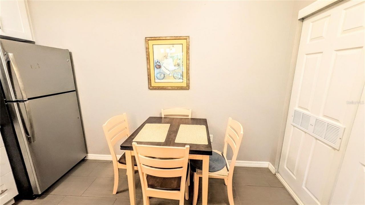 850 S Tamiami Trail , Unit 409, Sarasota, FL 34236 Photo