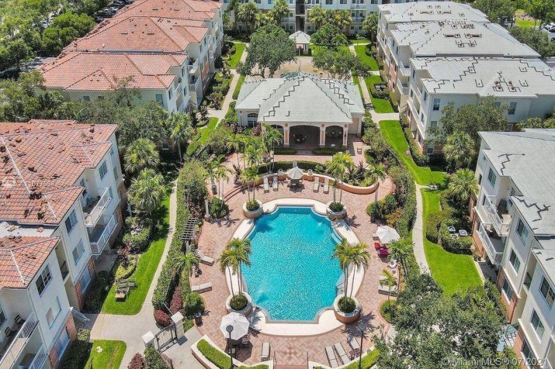 9873 Baywinds Boulevard, Unit 5212, West Palm Beach, FL 33411 Photo