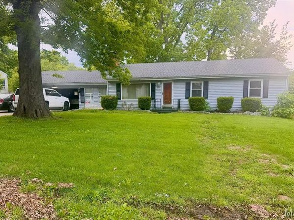 881 Prigge Road , Unincorporated, MO 63138