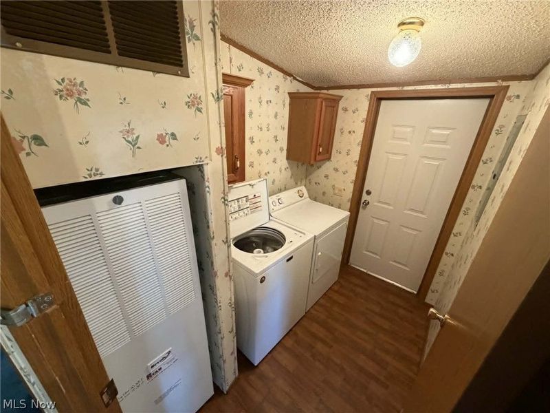 8 Hawaiian Drive, Madison, OH 44057 Photo 14