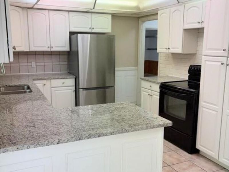 1702 Bears Den Road, Youngstown, OH 44511 Photo 5