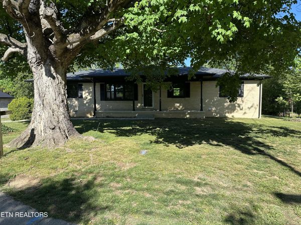 198 Epperson Ave, Cookeville, TN 38506