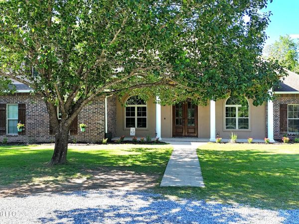 15548 Dobson Road, Biloxi, MS 39532
