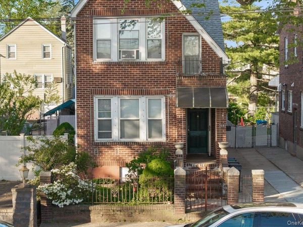 3181 Waterbury Avenue , Bronx, NY 10465