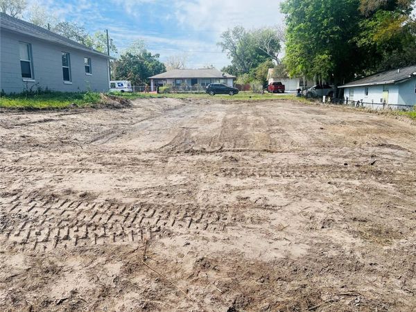 3 S HART BOULEVARD , ORLANDO, FL 32835