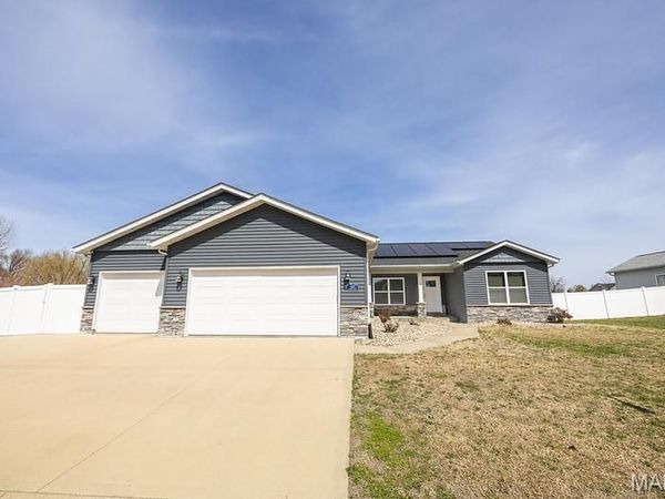 407 Sammy Lane , Caseyville, IL 62232