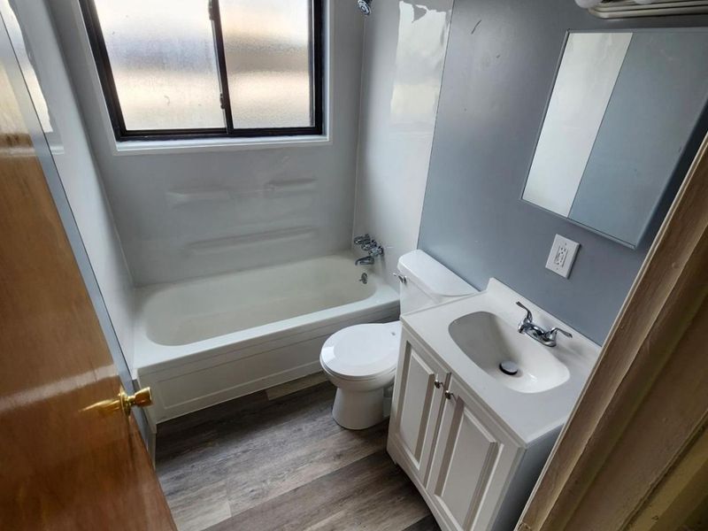 4467 Lee Road, Cleveland, OH 44128 Photo 15