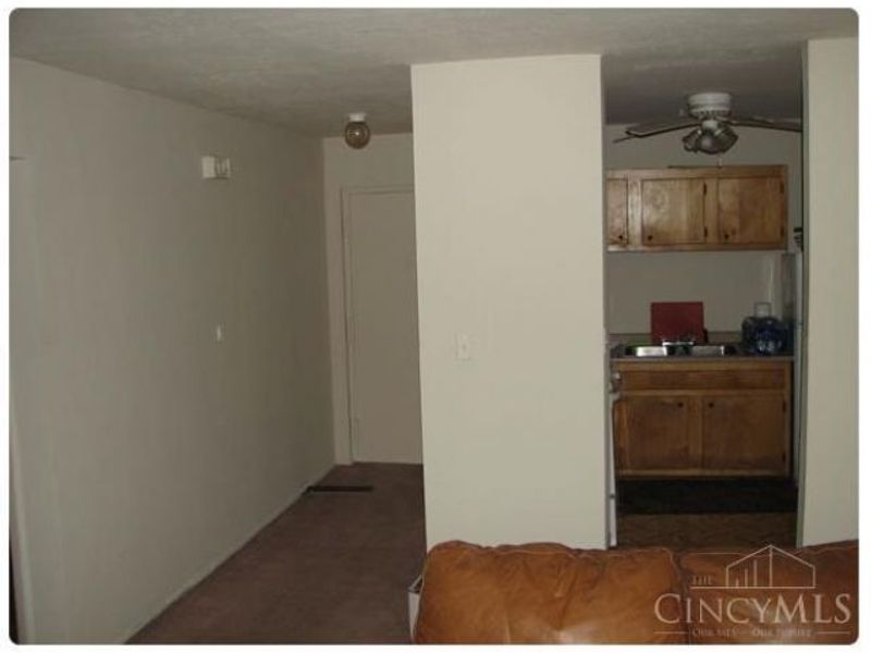 4467 Lee rd, Cleveland, OH 44128 Photo 26