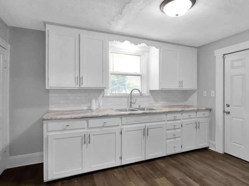 416 S Burgess Avenue, Columbus, OH 43204 Photo 12