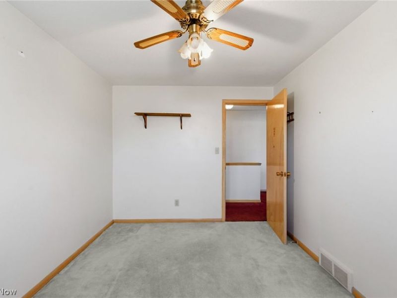 8230 Reed Avenue, Garfield Heights, OH 44125 Photo 20