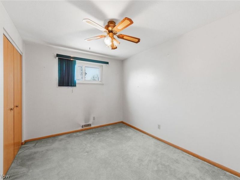 8230 Reed Avenue, Garfield Heights, OH 44125 Photo 21