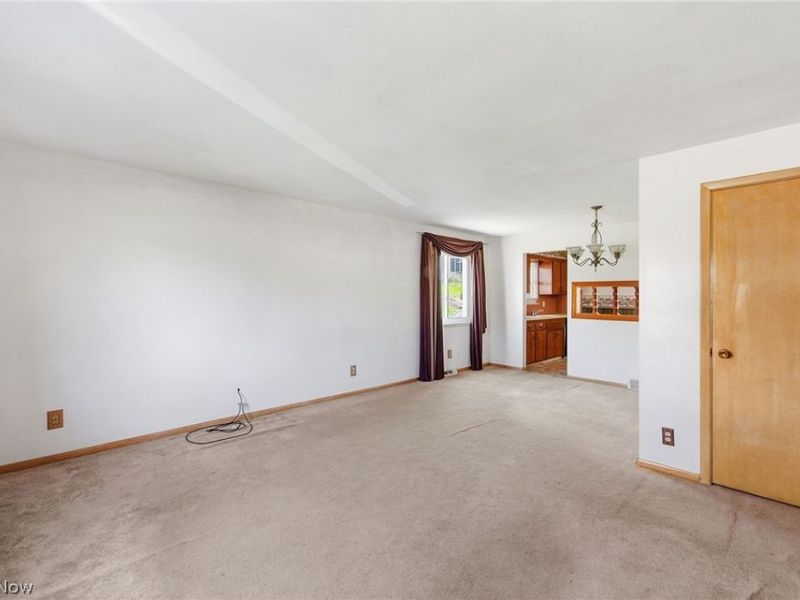 8230 Reed Avenue, Garfield Heights, OH 44125 Photo 33
