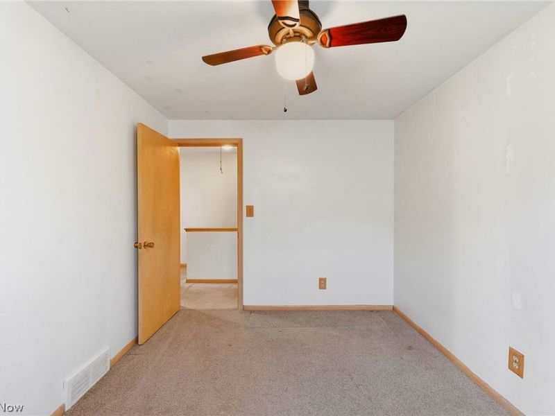 8230 Reed Avenue, Garfield Heights, OH 44125 Photo 35
