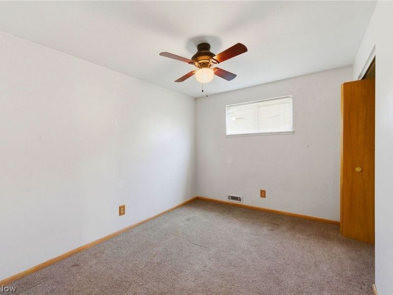 8230 Reed Avenue, Garfield Heights, OH 44125 Photo 36