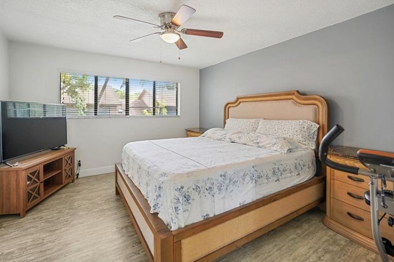 7620 NW 79th Avenue, Unit J8, Tamarac, FL 33321 Photo