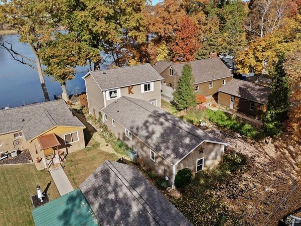 3386 Horrell Court, Fenton Twp, MI 48430