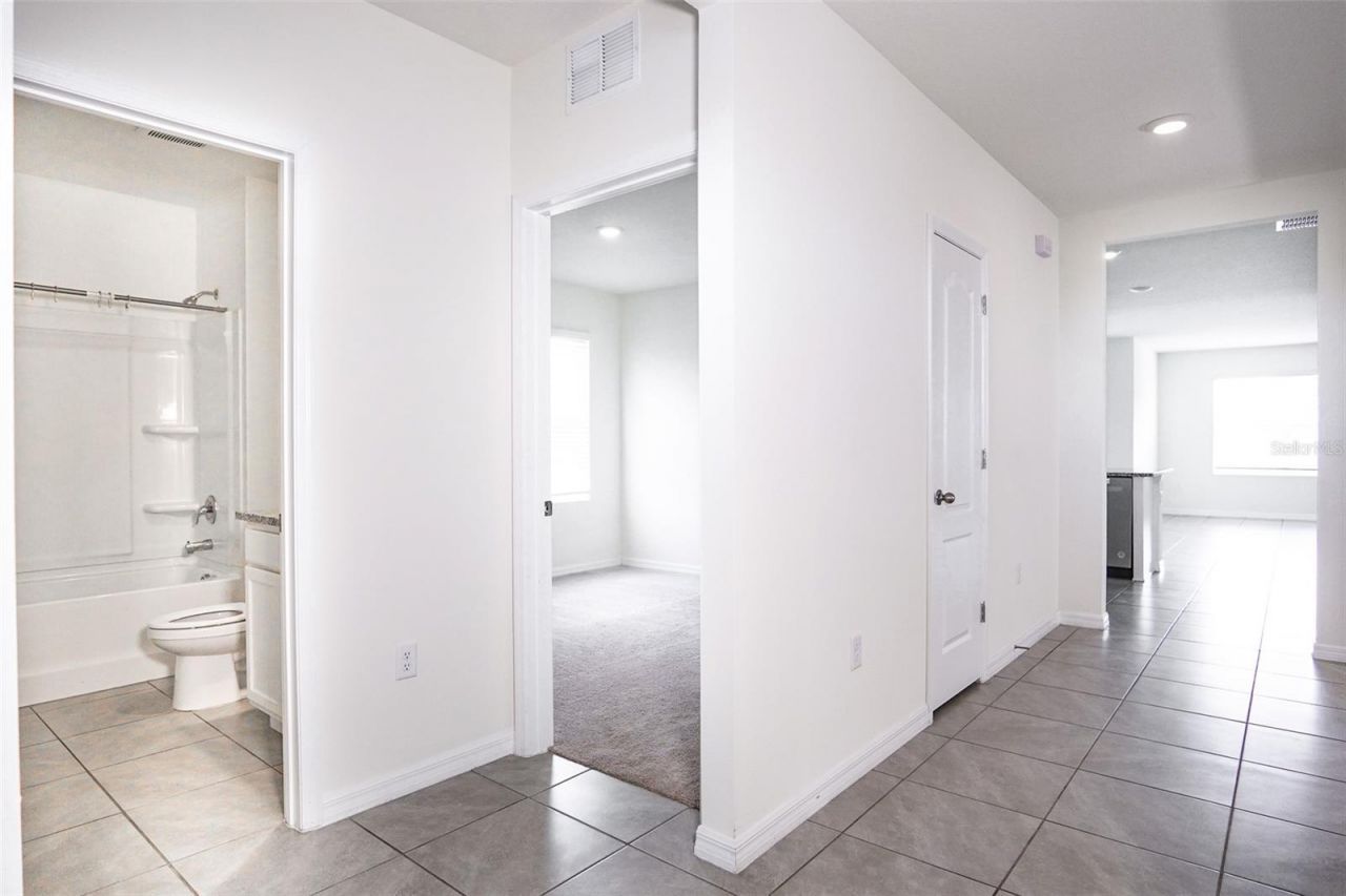 11364 Amber Ridge Drive, Zellwood, FL 32798 Photo