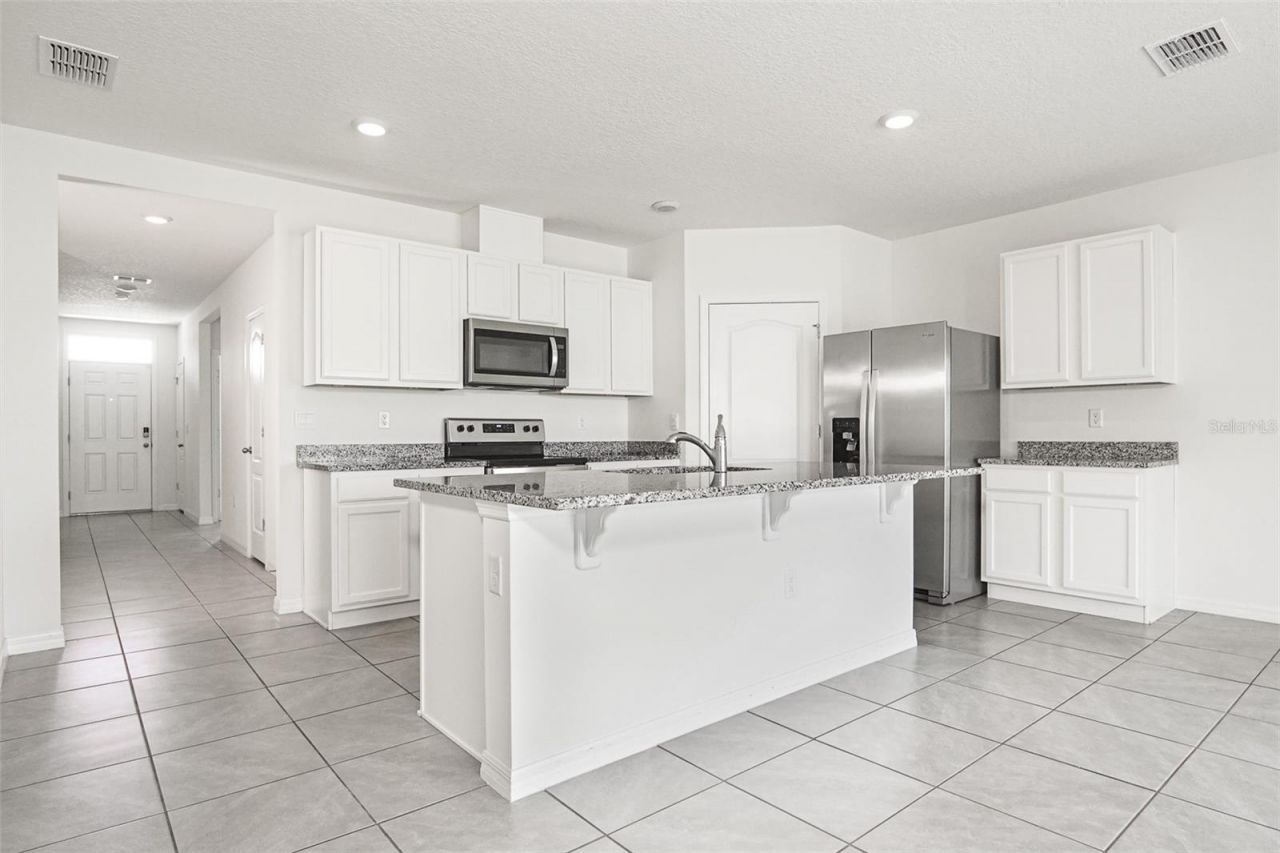 11364 Amber Ridge Drive, Zellwood, FL 32798 Photo