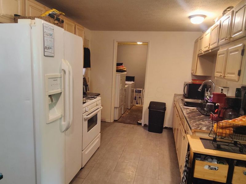 3484 E Deshler Avenue, Columbus, OH 43227 Photo 10